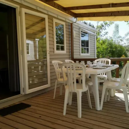 3 Etoiles - Piscine - Ccbfgbf Campingplatz Collias